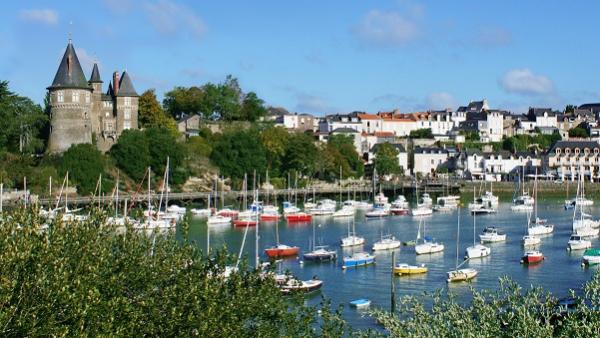 Vue sur Pornic et son château